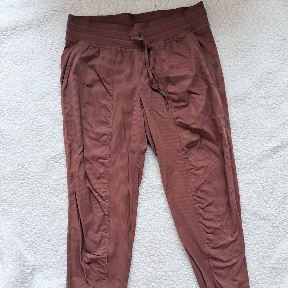 Lululemon Dance Studio Mid-Rise Jogger Size 12 Ancient Copper Jogger Pants